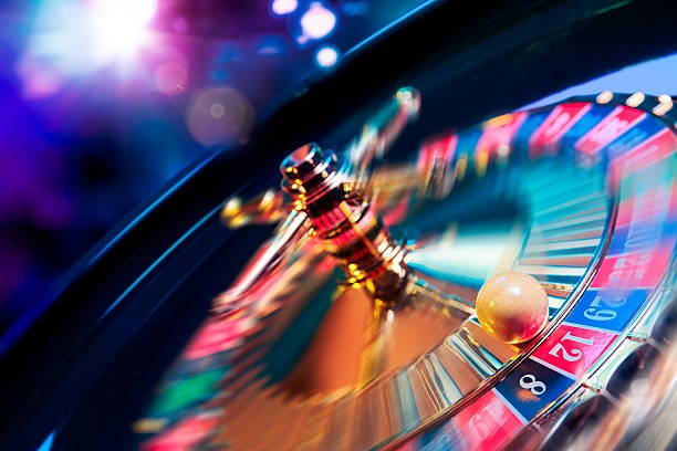 Dice game interface on partaitogel showing roll outcome and payout calculation